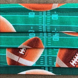 Men’s football face mask